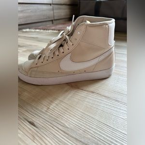 Nike Blazer high tops